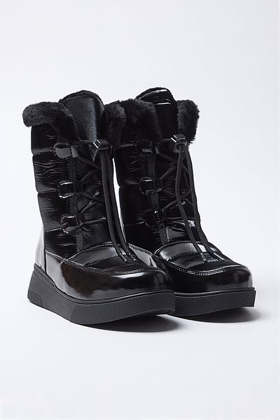 TRENDYOL SHOES Fekete vízlepergető fűzős, rövid, lapos sarkú női hócsizma 
 TAKAW25BO00023