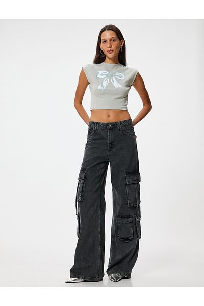 Koton Crew Neck Slim Fit Crop T-Shirt - Bow Printed, Short Sleeve