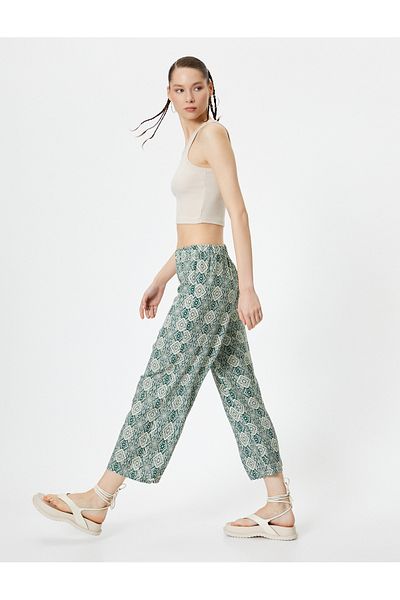 Koton Ethnic Patterned Short Leg Trousers Comfortable Fit Elastic Waist Viscose Fabric