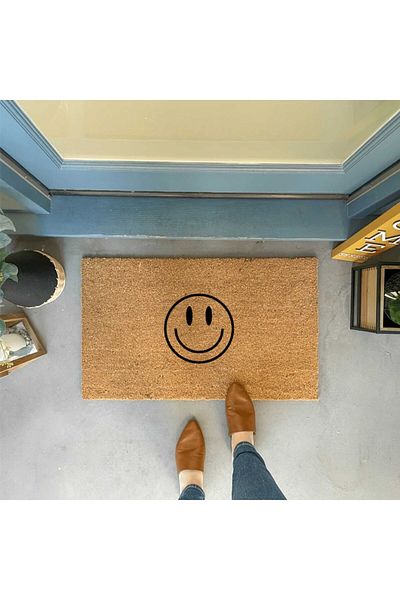 DefLife Home Smiling Face Smile Door Mat / Koko Mat