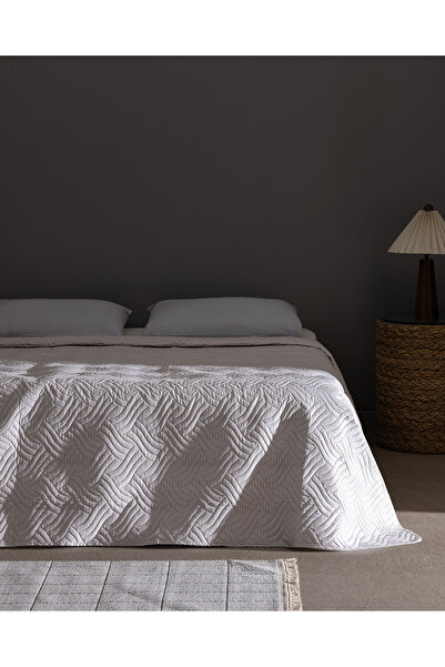 Madame Coco Delrico Single Printed Bedspread - Beige