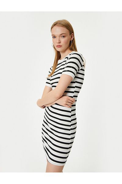 Koton Crew Neck Slim Fit Mini Bodycon Dress - Short Sleeve
