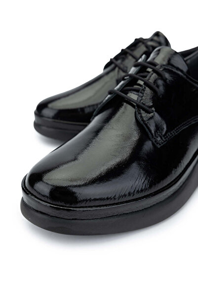 Tamer Tanca Kadın Hakiki Deri Siyah Rugan Casual Ayakkabı