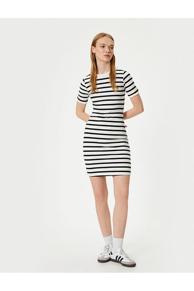 Koton Crew Neck Slim Fit Mini Bodycon Dress - Short Sleeve