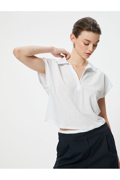 Koton Crop-T-Shirt mit Hemdkragen - kurzärmlig