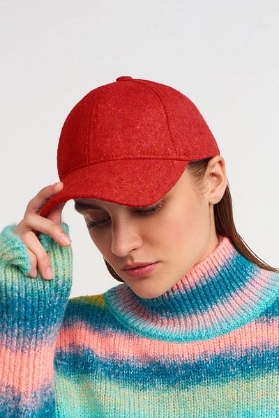 Külah Red Winter Baseball Cap - Wool and Velcro