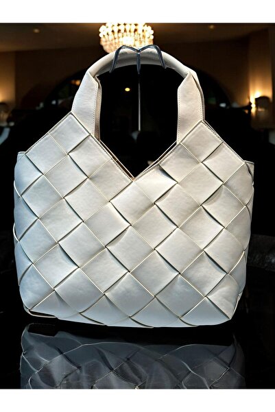 ISOLA Τσάντα ώμου από συνθετικό δέρμα ISOLA Σχεδιασμένη ως τσάντα χειρός και ώμου SL.73634390.2KRM