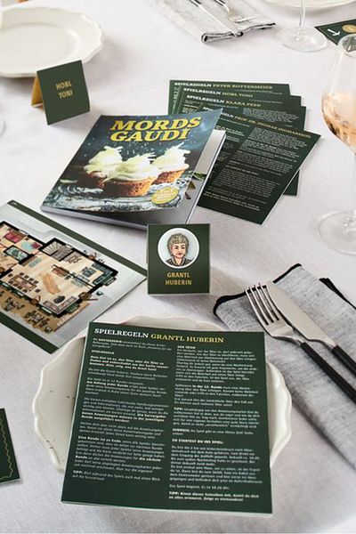 Tchibo Great Fun The Perfect Crime Event For At Home, Green