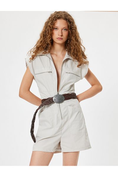 Koton Mini-Shorts-Overall mit Hemdkragen – Reißverschluss und Taschendetail