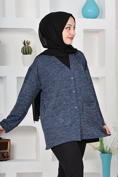 Kuraff Giyim Women's Molina Fabric Winter Large Size Buttoned Comforty Fit Short Cardigan