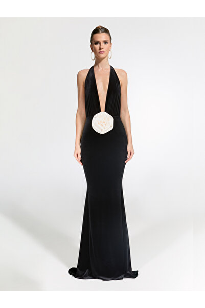 Nur Karaata Alhambra Elbise