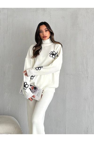 oshebu Women's High Collar Knitwear Set