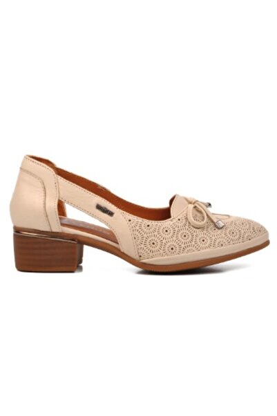 Venüs 2312522Y Hakiki Deri Ortopedik Taban Günlük Kısa Topuklu Ayakkabı