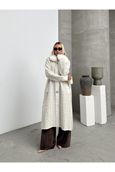 Olcay Μακρύ παλτό με όψη μαλλί με πέτρες και γούνα - Με κουμπωτό μοτίβο, αποσ...