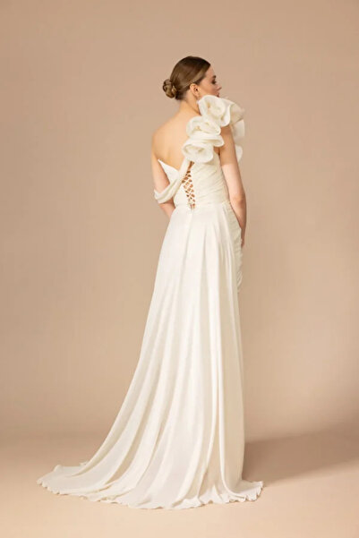 Kenzel Tüylü ve Fırfır Formlu Omuz Detaylı Yırtmaçlı Uzun Elbise-7022