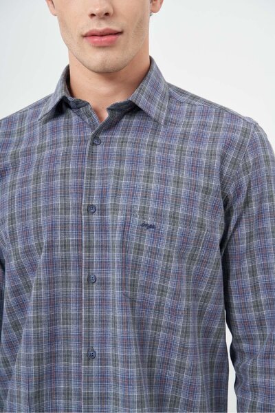 İmza Σκούρο χακί μακρυμάνικο καρό βαμβακερό πουκάμισο με κλασική άνεση και τσέπες 1004245212