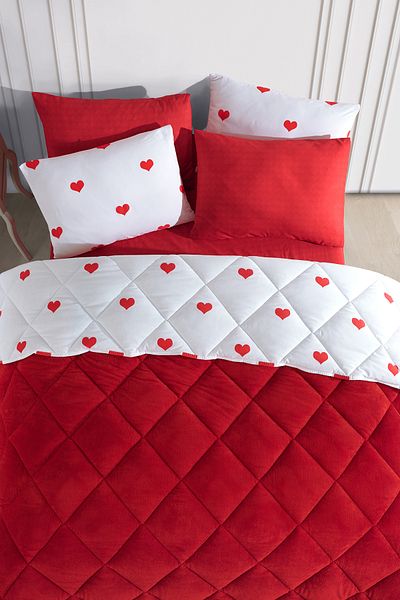 Otelonia Wellsoft Quilt Double Sleeping Set - Double Sided Elastic, 4 Pillow Cases