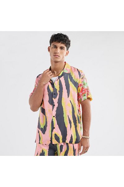 FAV Regular Fit All-Over Print Shirt with Short Sleeves and Camp Collar