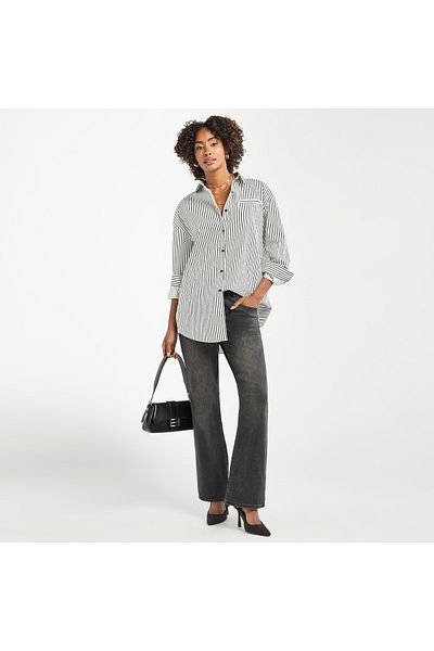 FAV Solid Flared Leg Jeans with Pockets