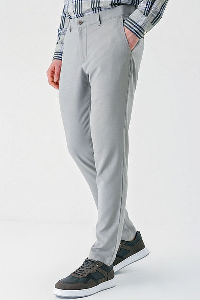 İmza Γκρι Dobby Lycra Side Pocket Comfort Fit Casual παντελόνι με χαλαρή εφαρμογή 1003240158