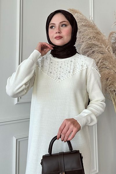 InStyle فستان تريكو لؤلؤي بلون إكرو