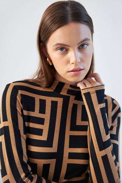 Yefrastore Camel Black Labyrinth Patterned Finger Detailed Body