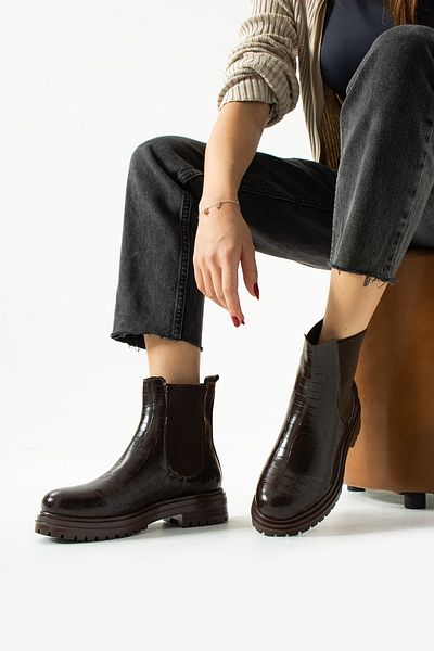 Neva'nın Butiği Women's Crocodile Croco Pattern Elastic Stylish Casual Boots