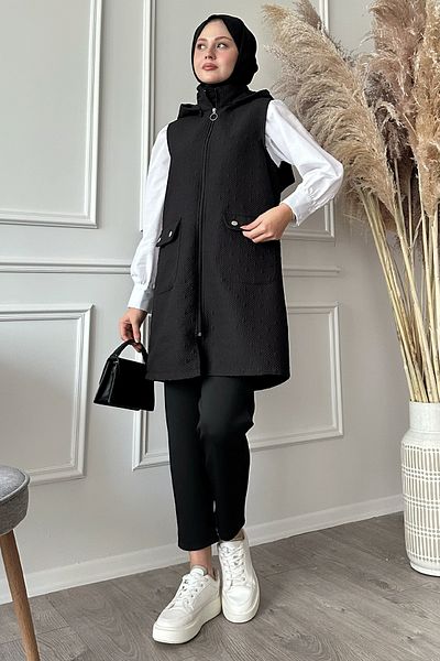 InStyle Капитонирана черна жилетка с джобове
