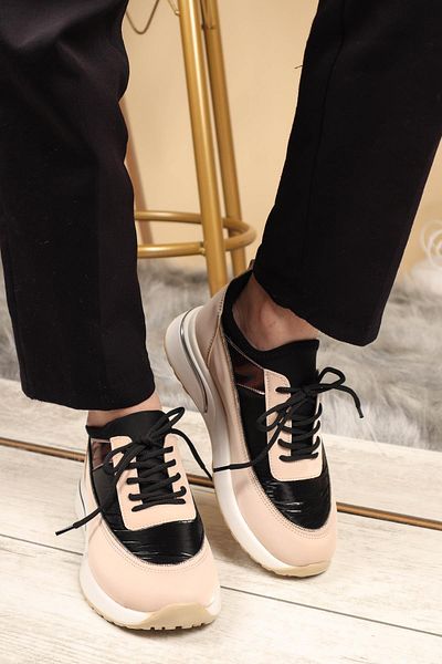 Birikon PUDRA Color Hologram Detailed Lace Up Sneakers