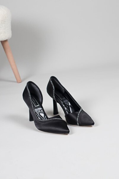 Birikon CAMİLA Stiletto cu fante pe abdomen NEGRU