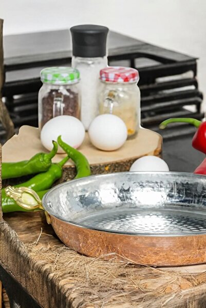 ALBETTO Handmade Copper Omelette and Egg Pan Medium Size 22 cm Copper Pan