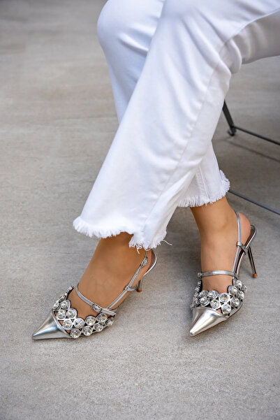 LAMİNTA Celine1 Silver - Women's Heeled Shoes with Stone Detail Buckle and Belt