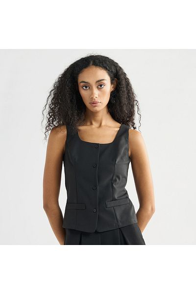 FAV Sleeveless Wrap Jacket With Square Neck And Button Closure