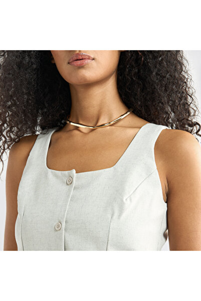 FAV Sleeveless Wrap Jacket With Square Neck And Button Closure