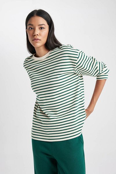 ESNOA Women's Seasonal Striped Sweat
