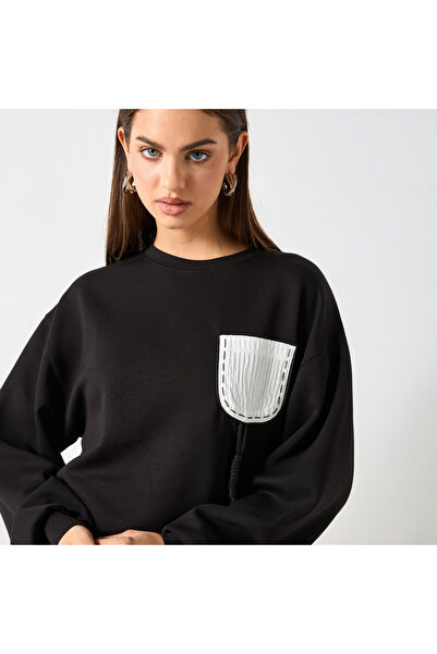 2Xtremz Applique Detail Sweatshirt with Long Sleeves