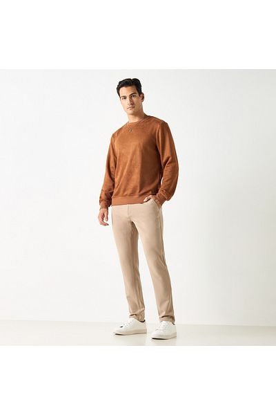 Iconic Solid Sweatshirt with Round Neck and Long Sleeves