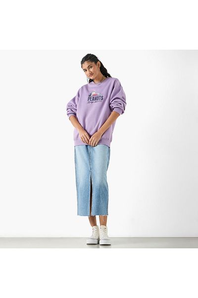 SP Characters Snoopy Print Sweatshirt with Long Sleeves and Crew Neck
