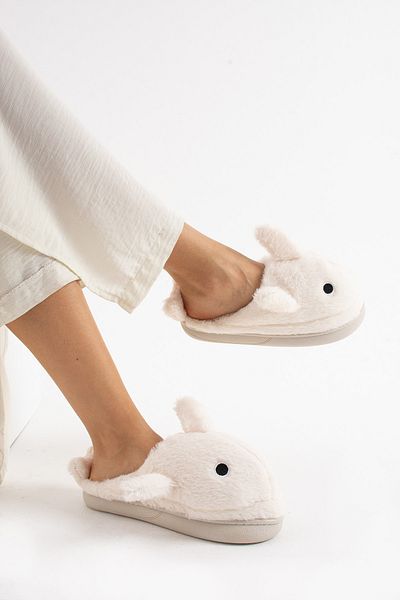 ALTUVATEKS House Slippers with Shark Figure