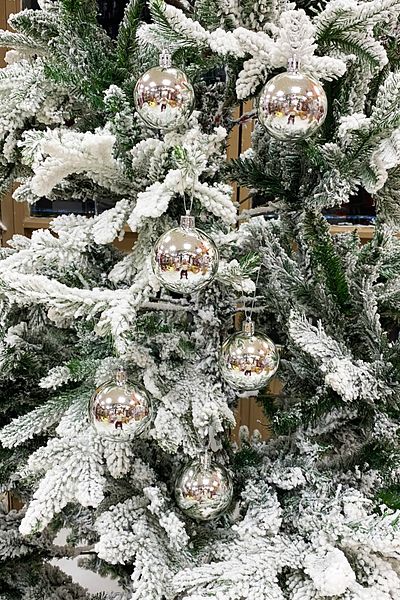 Yusuf Dirik YD Party Supplies Christmas Tree Ball Shiny Medium Size 6 cm 6 Pieces