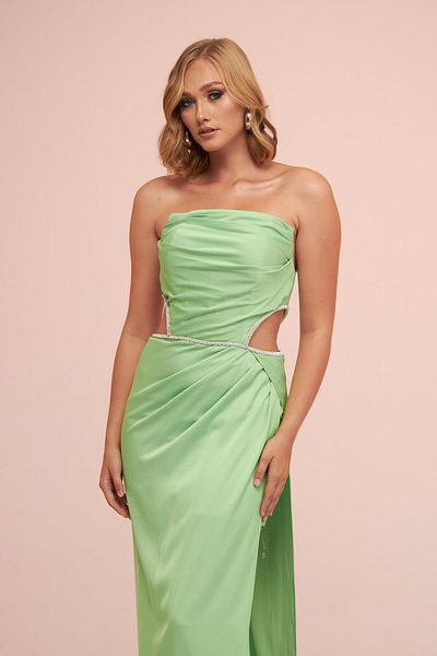 Carmen Rochie de seara lunga fara bretele din satin verde fistic, cu fanta laterala