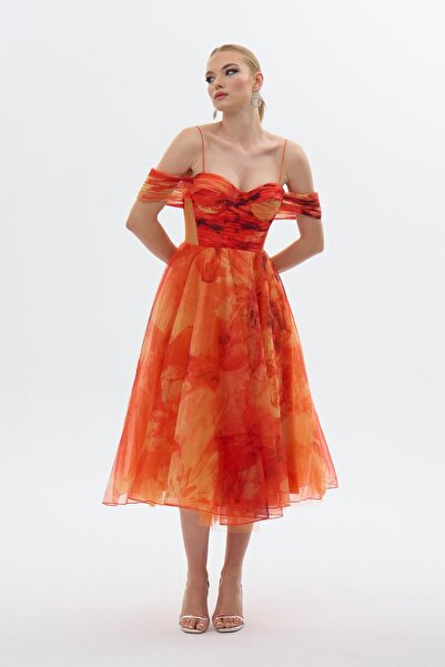 Carmen Sukienka wieczorowa z nadrukiem z organzy na ramiączkach – pomarańczowa