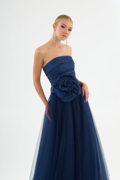 Carmen Sötétkék pánt nélküli rózsa taft estélyi ruha