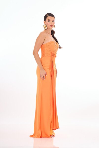 Carmen Orange Dekolteli Yırtmaçlı Saten Abiye Elbise
