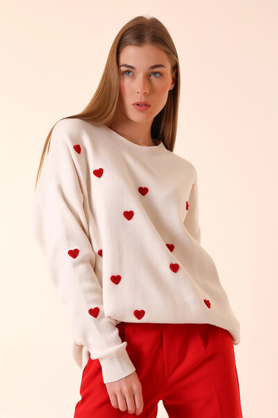 bacc Women's Ecru Crew Neck Heart Patterned Winter Knitwear Sweater Bcvl-T 243150