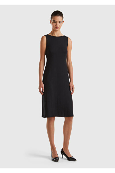 United Colors of Benetton Kadın Siyah Viskoz Karışımlı Arkası Üçgen ve Düğüm Detaylı Kolsuz Elbise