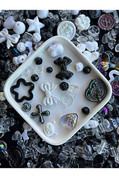 Bijumix Aksesuar 40 Adet Karışık Figürlü Plastik Boncuk Siyah Beyaz Şeffaf Takı Yapım Malzemesi