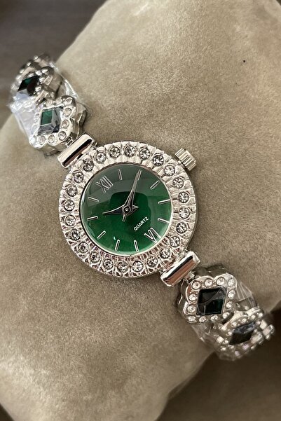 Leerybee Özel Saat Kutulu Zirkon Taşlı Kadın Kol Saati Sevgiliye Anneye Ablay...