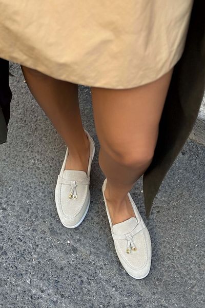 NİŞANTAŞI SHOES Beigefarbene Warner-Ballerinas aus echtem Leder für Damen – Schleifendetail, flache Sohle