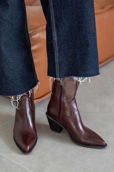 STRASWANS Claret Red Jose Women's Wrinkled Leather Heeled Boots